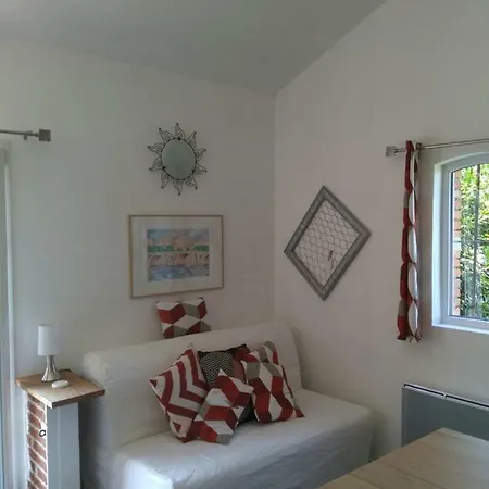 Bed & Breakfast Les Hauts De Sames *