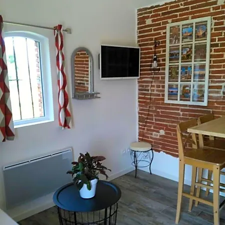 Bed & Breakfast Les Hauts De Sames 3*