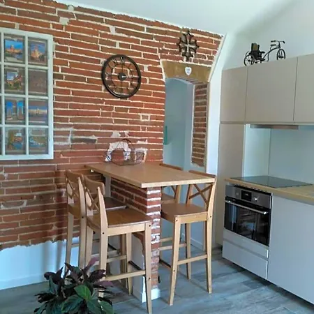 Les Hauts De Sames Bed & Breakfast 3*